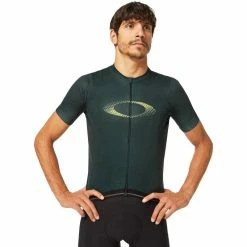 Maillot Oakley Endurance Packable Manches Courtes Vert 10 Maillot Oakley Endurance Packable Manches Courtes Vert -VTT-BMX Soldes maillot oakley endurance packable manches courtes vert 1