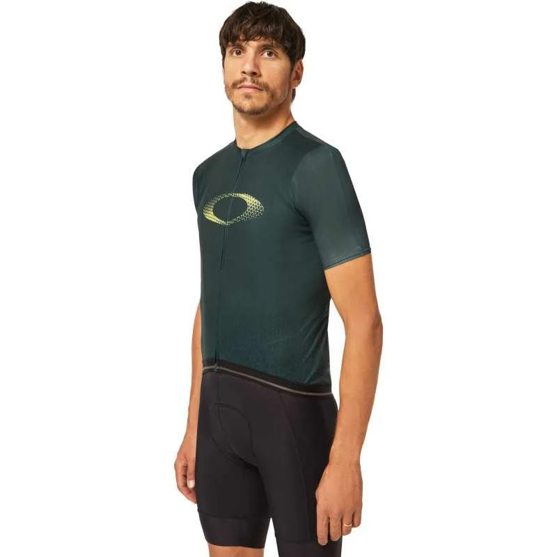 Maillot Oakley Endurance Packable Manches Courtes Vert 5 Maillot Oakley Endurance Packable Manches Courtes Vert – Image 3